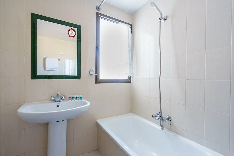 Oyo Hotel Costa Andaluza Motril 2*,  Hiszpania